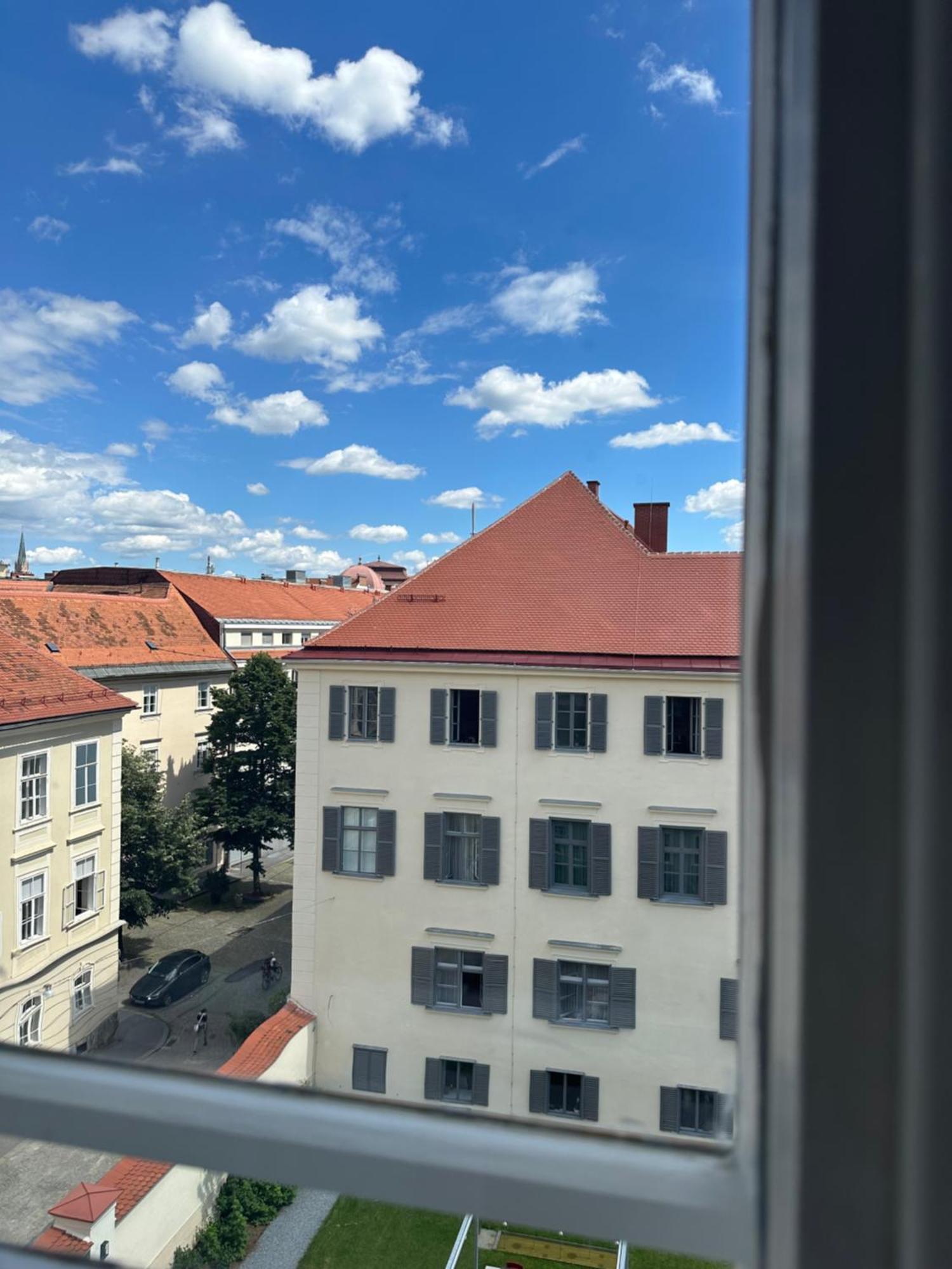 Appartement 1464, Old Center *